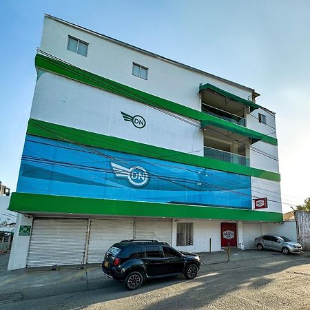 Hotel Bazurto Plaza Картахена Экстерьер фото